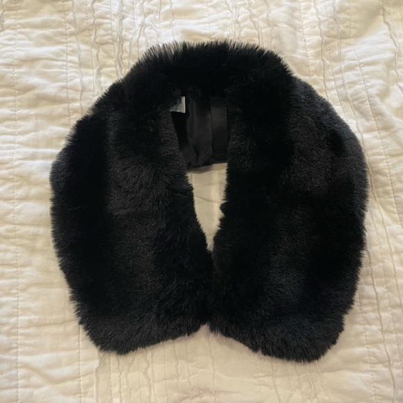 Faux Fur Collar with Scarf Tie Girls Size 12 Years - Picture 1 of 9